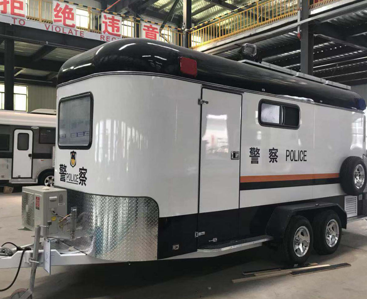 移動(dòng)警務(wù)車(chē)定制